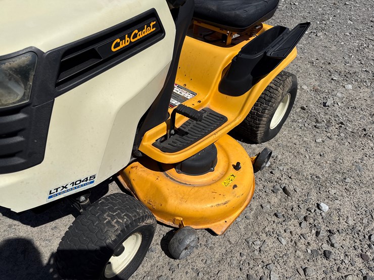 cub-cadet-ltx1045-image-13