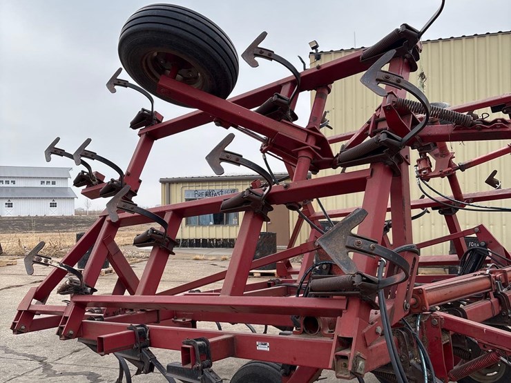 case-ih-4600-image-17