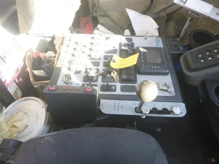 2014-international-4300-image-14