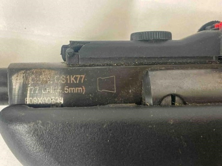 crosman-air-rifle-image-17