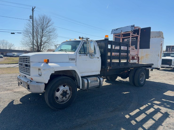 1989-ford-f600-image-1