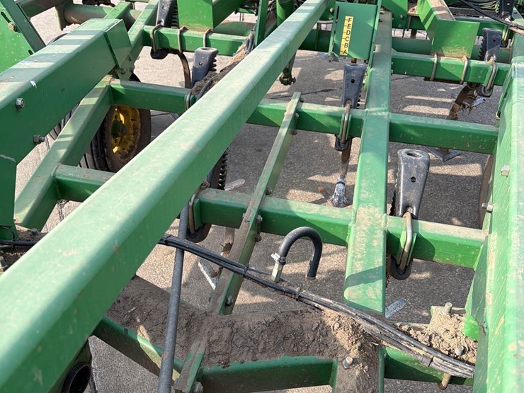 john-deere-726-image-35