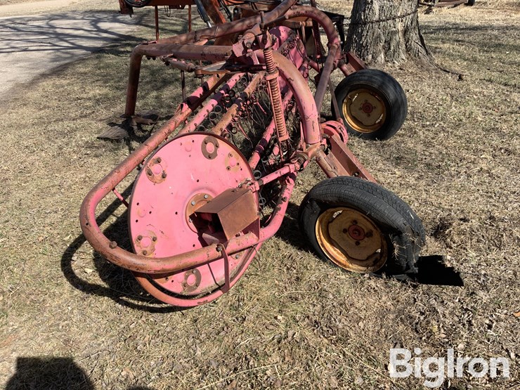 massey-ferguson-37-image-8