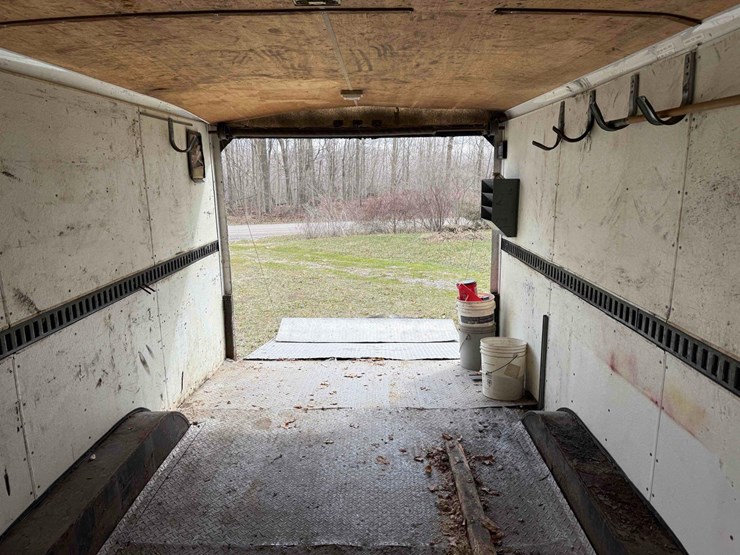 18’-cargo-trailer-image-26