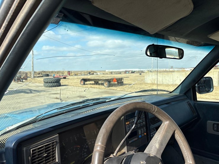 1994-chevrolet-silverado-1500-image-45