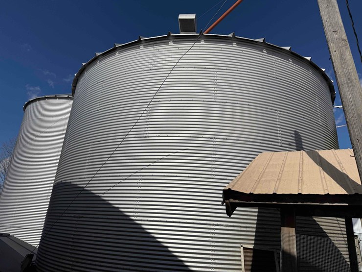 10,000-bushel-grain-bin-(brock-heater)-image-6