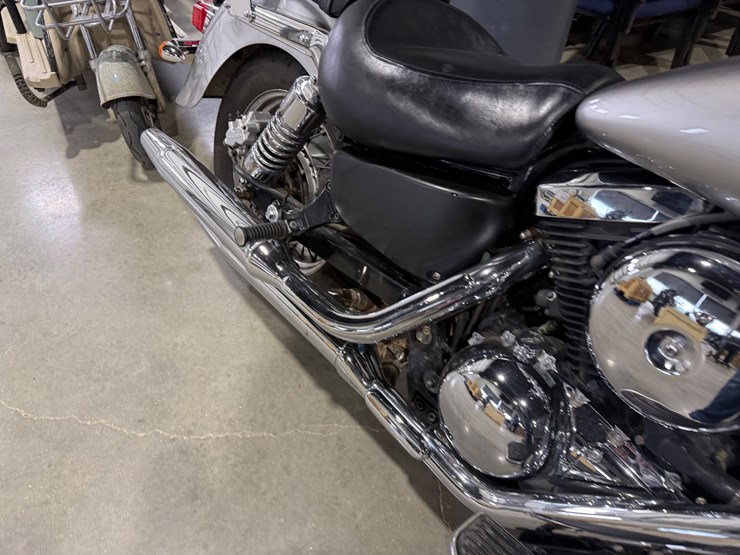 #56-•-2005-kawasaki-vulcan-vn1500n4-motorcycle-jkbvnan185a020843-inv#-43319-image-28