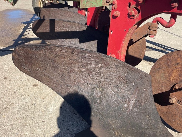 international-540-image-5