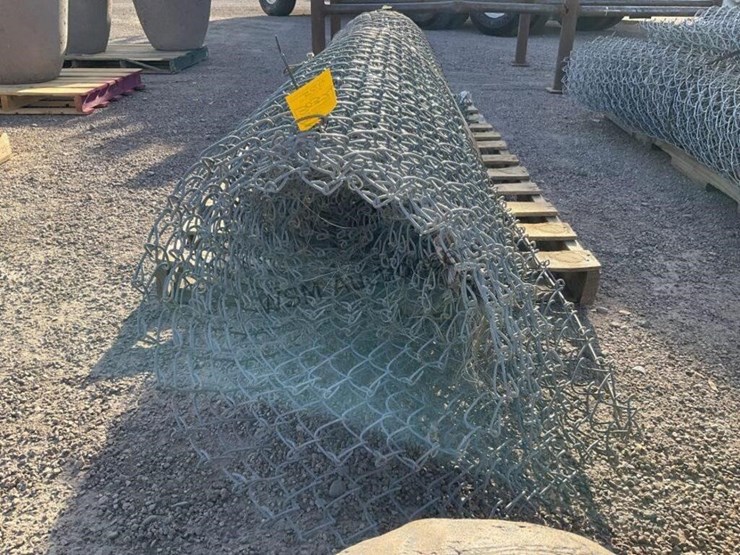 pallet-of-8ft-chain-link-image-3
