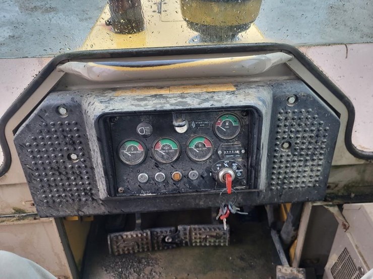 deere-650g-image-44