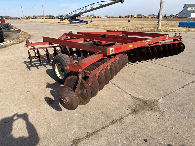 international-470-image-4