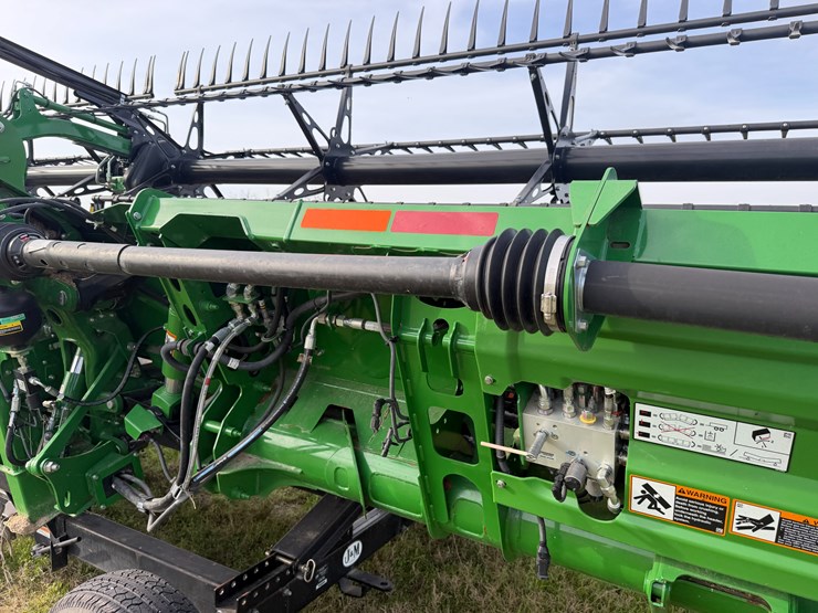 2024-john-deere-hd35r-image-11