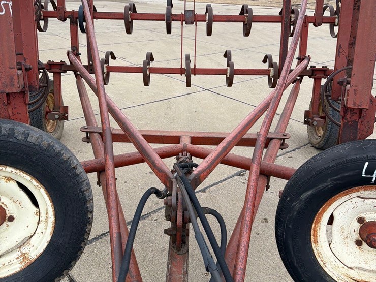 bush-hog-26ft-cultivator-image-17