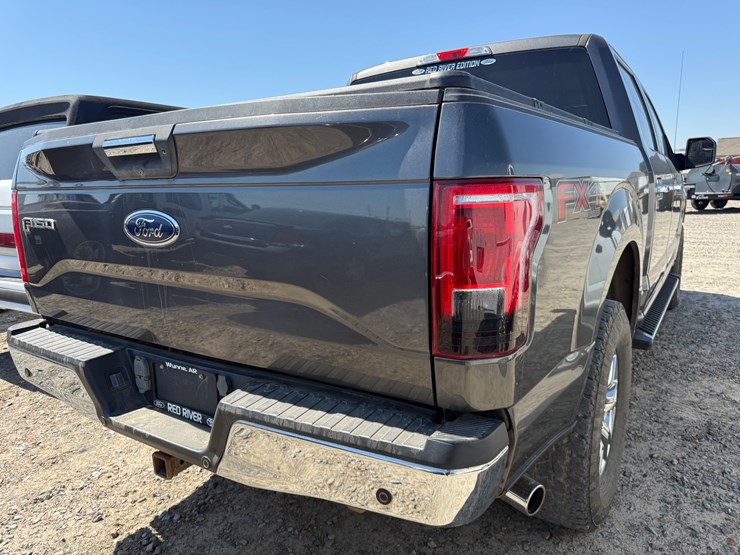 2016-ford-f150-image-7