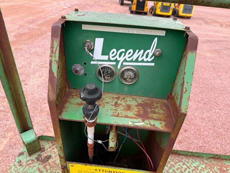 bowie-victor-1100-image-43