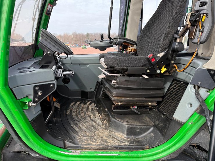 deere-1270e-image-62