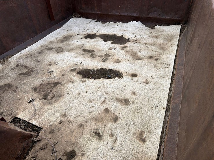 2000-international-8100-image-58