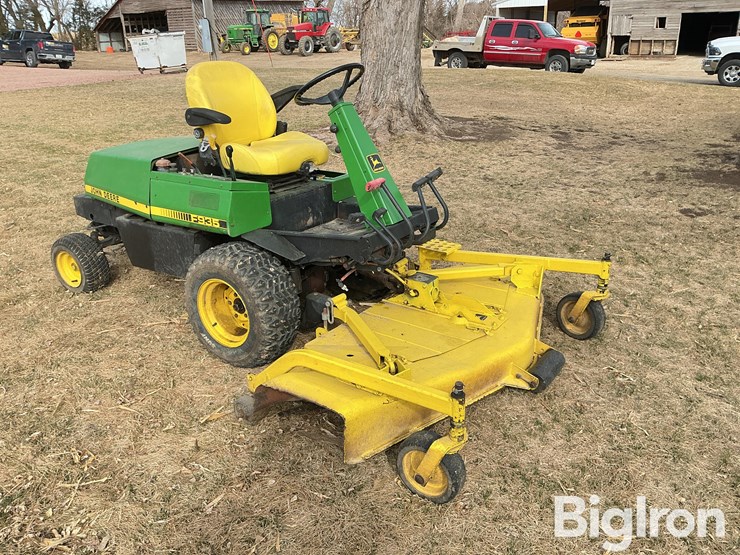 john-deere-f935-image-3