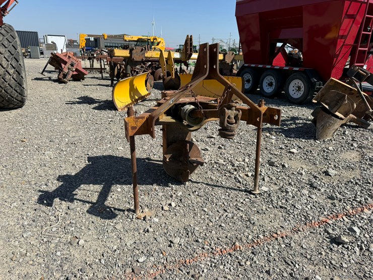 amco-ad10-18-image-2