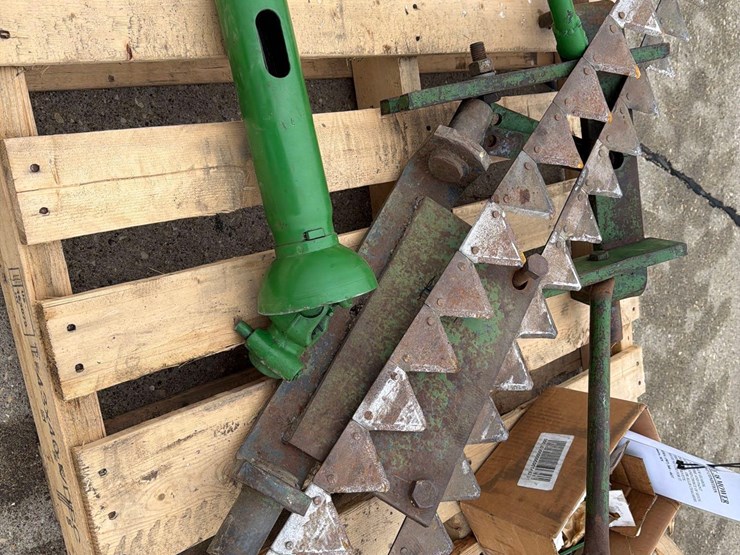 john-deere-38-image-17