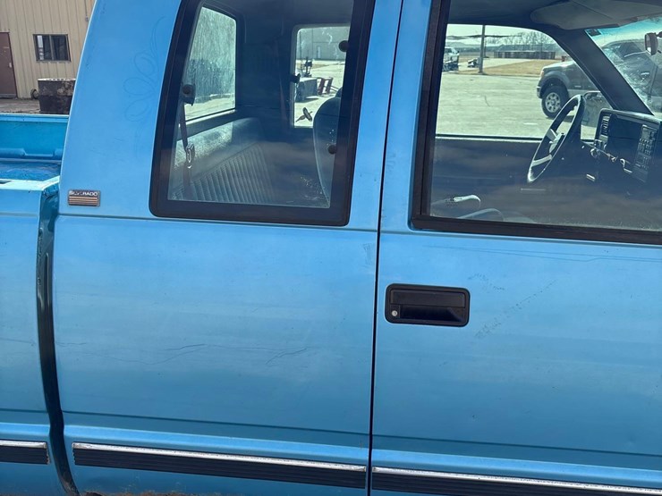 1994-chevrolet-silverado-1500-image-26