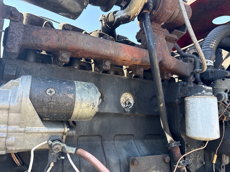 case-ih-6590t-image-15