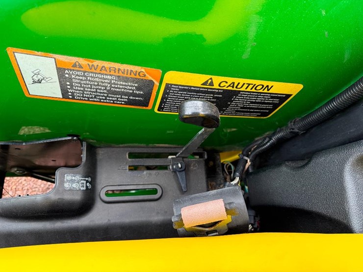 john-deere-4052m-image-49