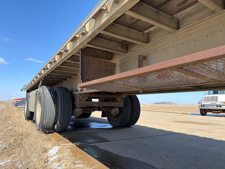 2003-chaparrel-102”-x-48ft-semi-flatbed-trailer-image-26