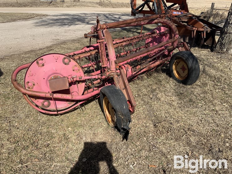 massey-ferguson-37-image-7