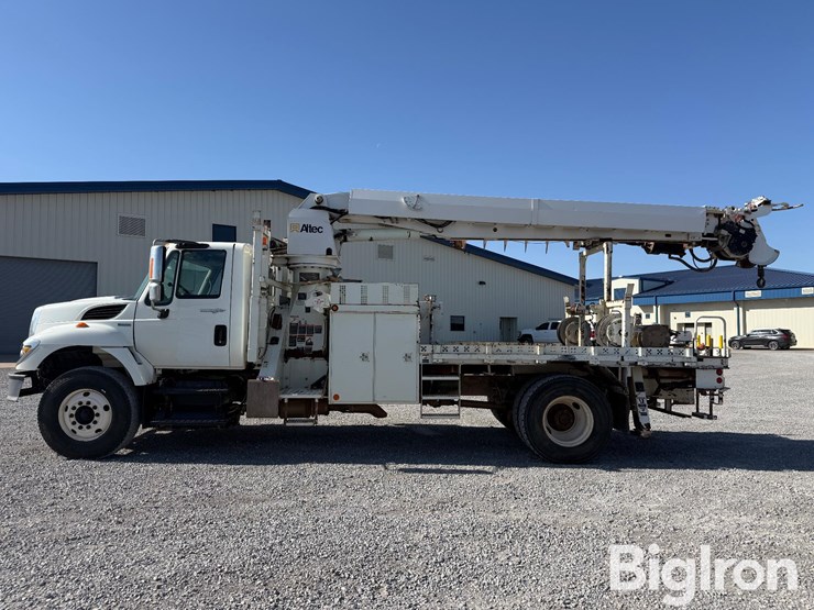 2008-international-7400-image-8