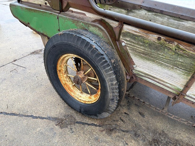 john-deere-10ft-manure-spreader-image-11