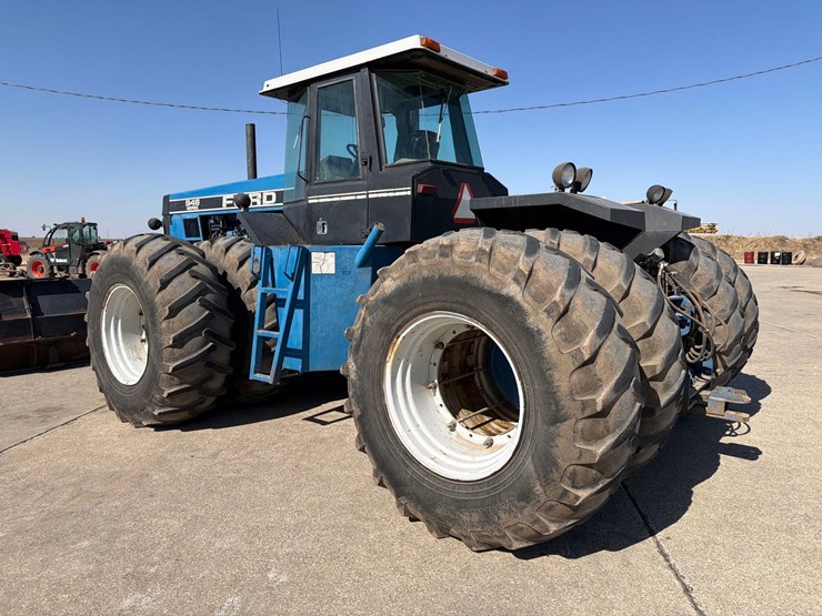 1990-versatile-946-image-8