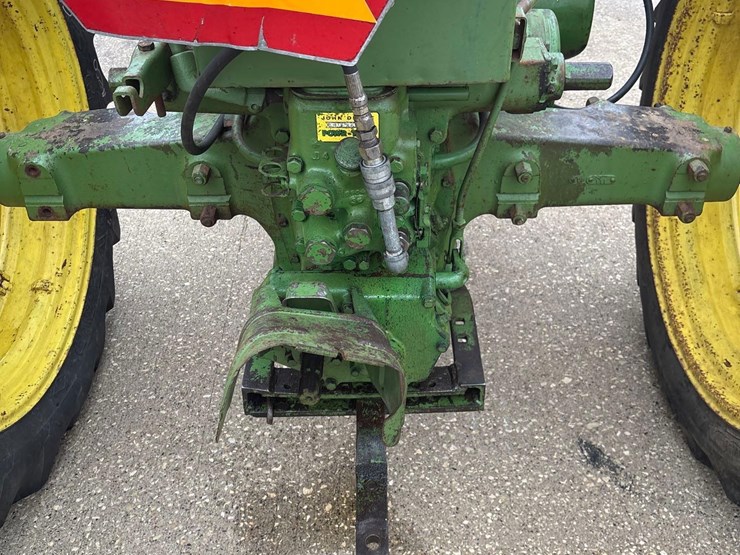 john-deere-50-image-31