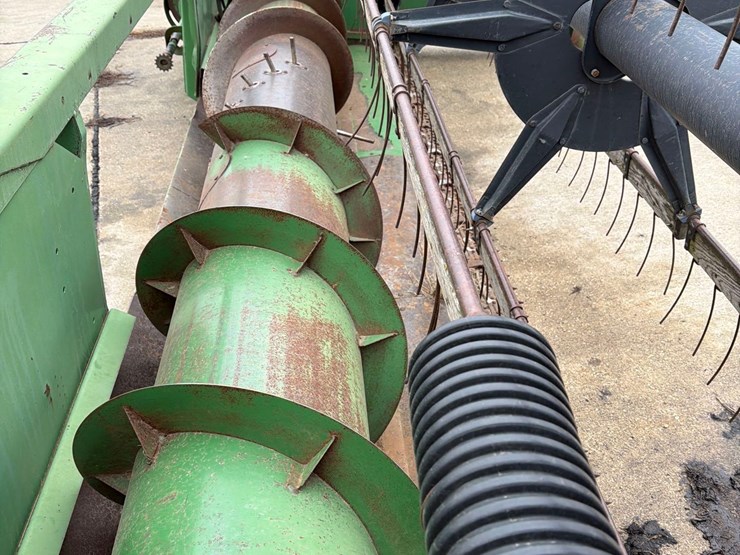 john-deere-215-image-24