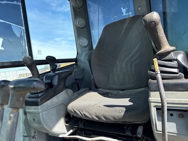 volvo-ecr88-image-36