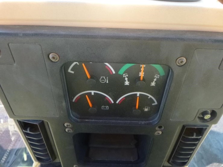 2006-caterpillar-143h-image-28