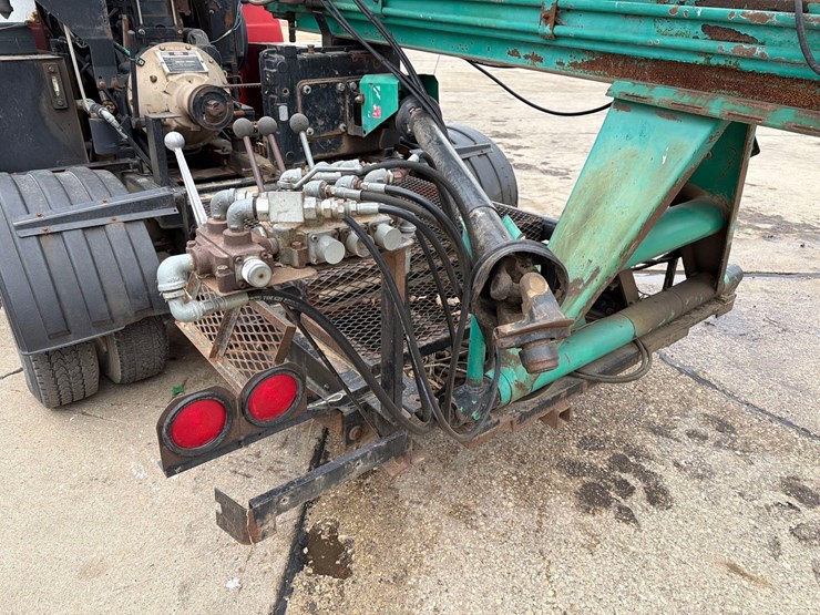 1997-ford-e350-image-6