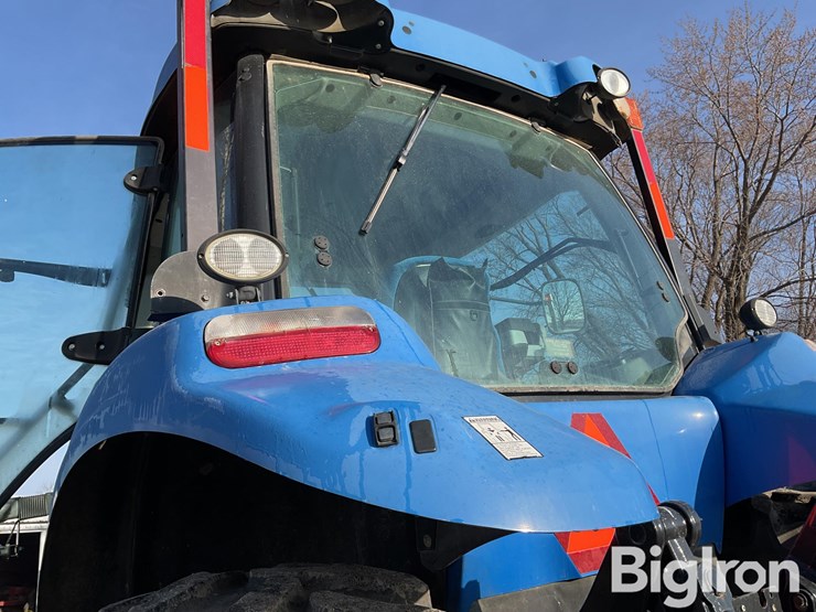 new-holland-275-image-12