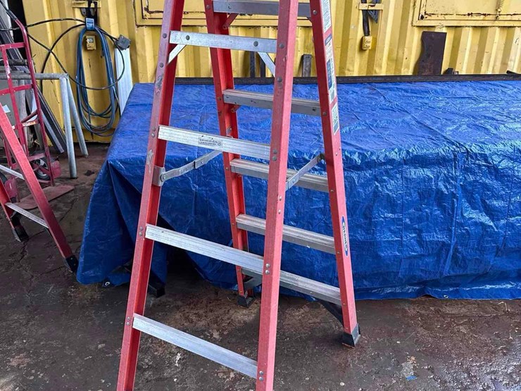 werner-6'-aluminum-ladder-image-4