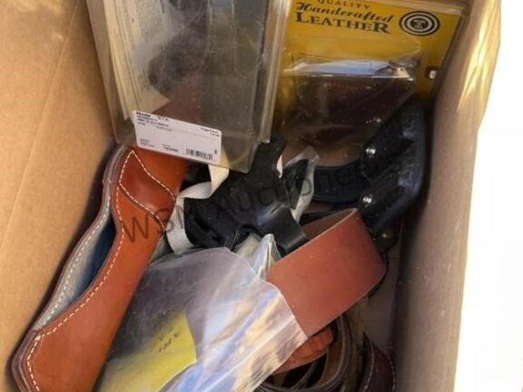 pallet-of-asst-antiques-image-7