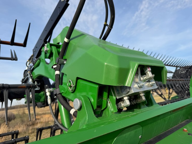 2024-john-deere-hd35r-image-19