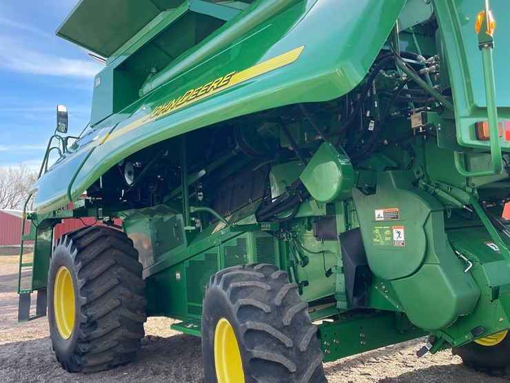 2007-john-deere-9560-sts-image-43