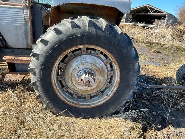 #2009-•-white-105-tractor-(melrose,-wi)-image-38