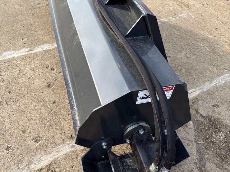 2025-wolverine-86”-skidloader-tiller-image-7