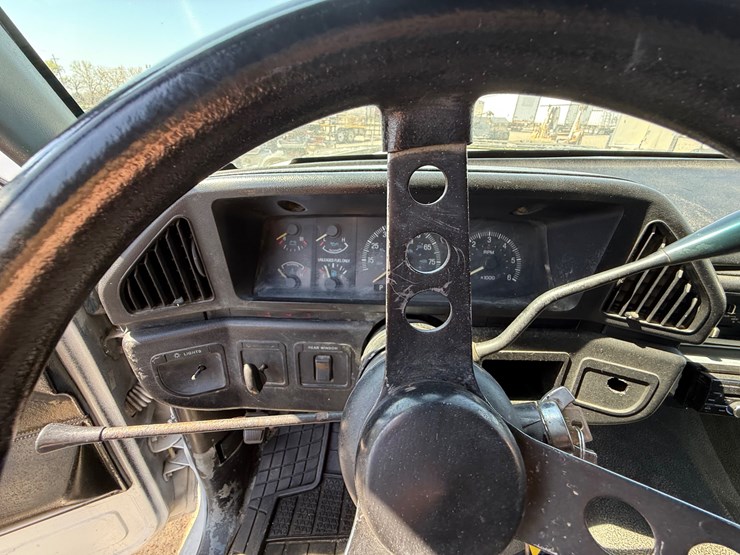 1988-ford-bronco-image-43