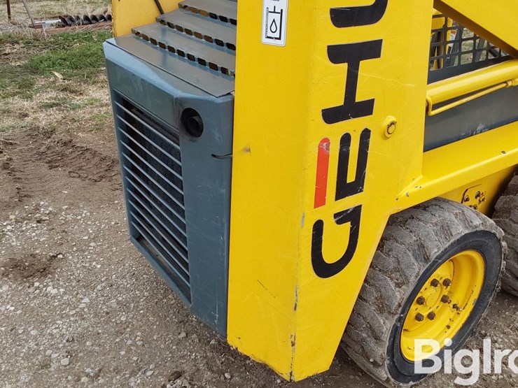 1993-gehl-3410-image-14