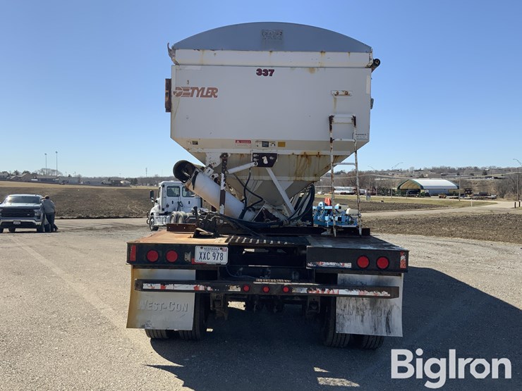 2009-neville-40-image-6