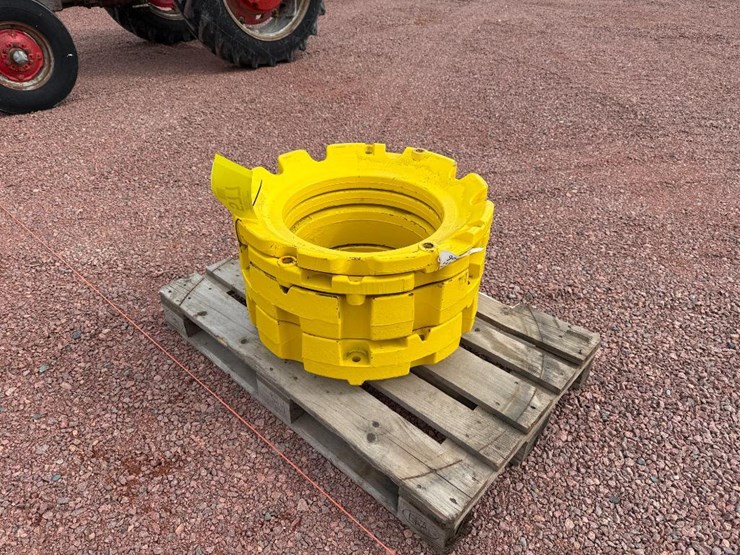 john-deere-8320-image-1