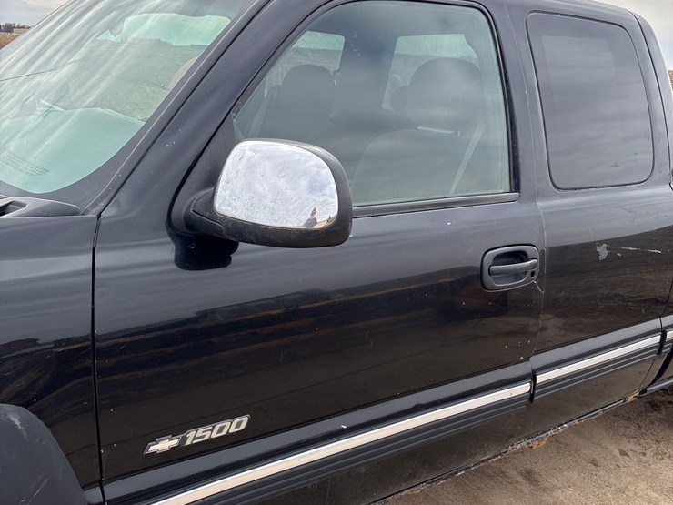 2001-chevrolet-1500-image-12