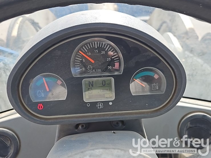 2015-caterpillar-938k-image-33